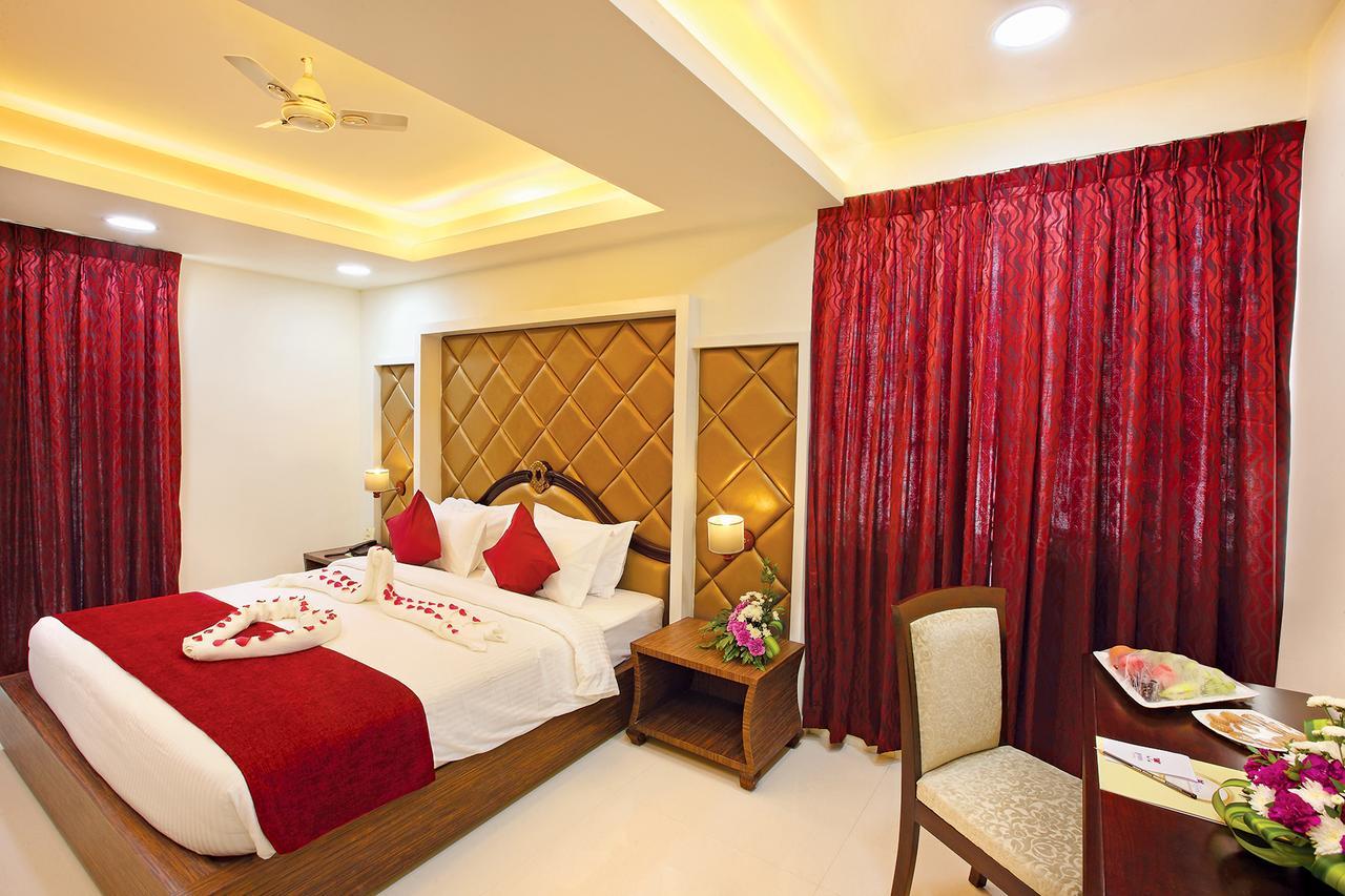 Joyees Residency Hotel Kottajam Kültér fotó