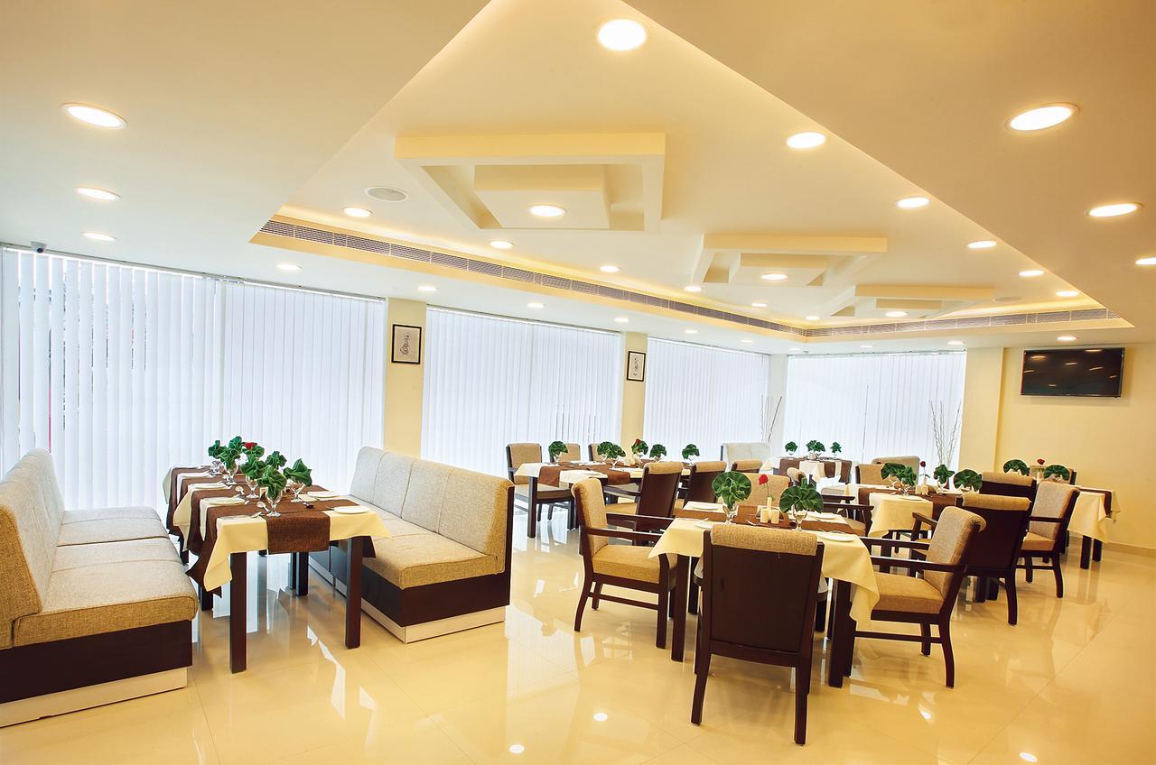Joyees Residency Hotel Kottajam Kültér fotó