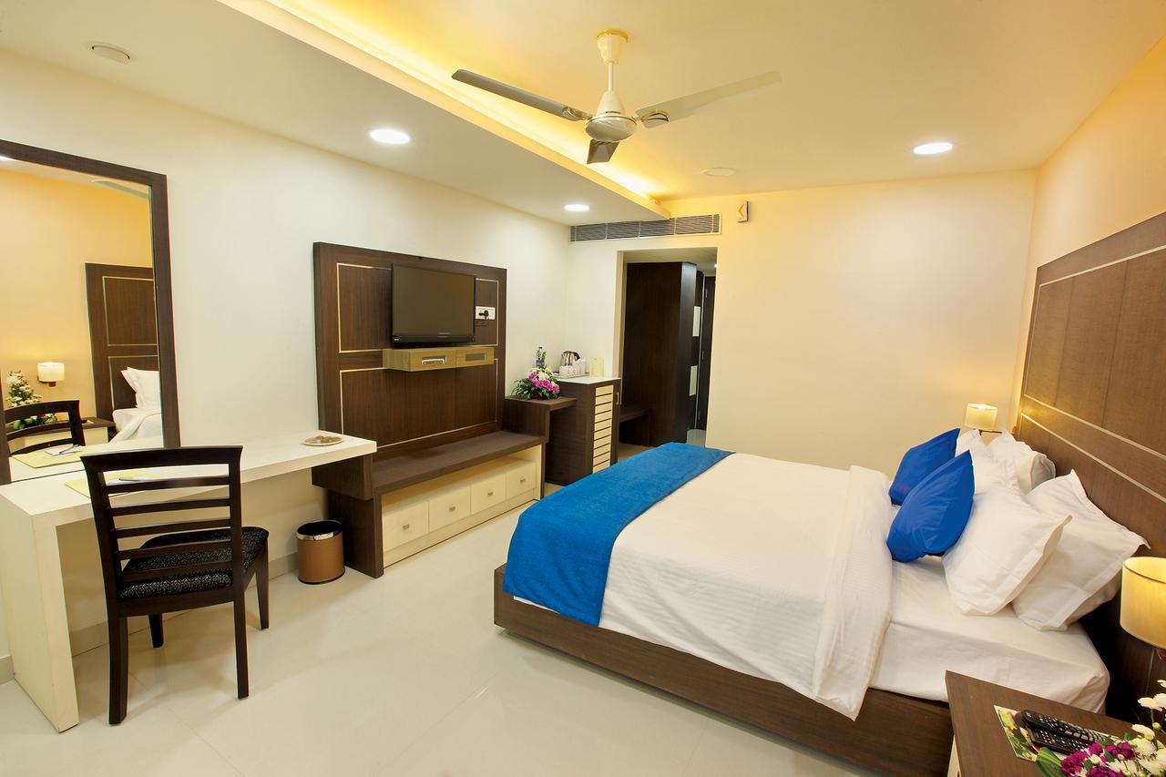 Joyees Residency Hotel Kottajam Kültér fotó