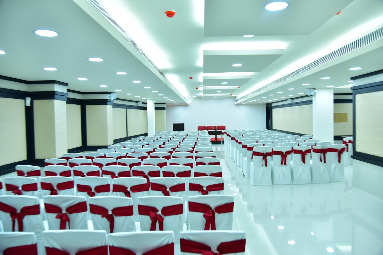 Joyees Residency Hotel Kottajam Kültér fotó